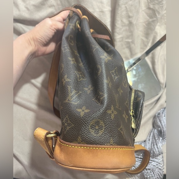 Louis Vuitton Montsouris Backpack PM - Picture 8 of 15